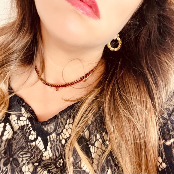 18k Gold Twisted C Shaped Hoop Earrings - Picture 7 of 9